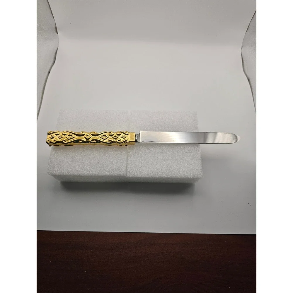 Katy Briscoe 18k Gold Plated Ornate Handle Stainless Steel Serrated Cake Knife